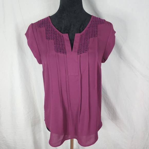 DANIEL RAINN Size Small Petite Purple Pleated Chiffon Crochet Detail Blouse EUC - Picture 1 of 10